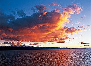 《战地2042》全新实机视频展示危险地带＆征服模式